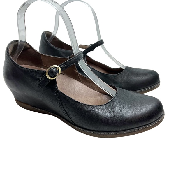 dansko loralie black